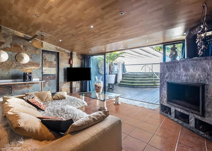 Spr Atico Apartmán *